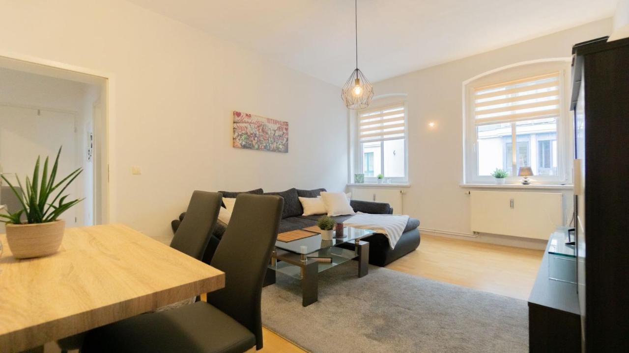 *Central_50M2_Kitchen_Washer_Netflix_Parking Cottbus Luaran gambar